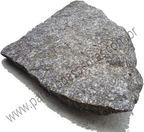 Caco de Pedra Miracema Cinza Irregular - 1m² - Requinte Lazer